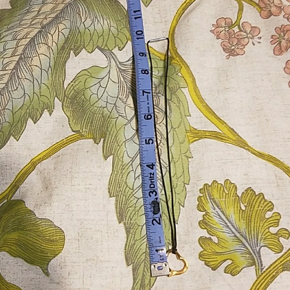 18K Gold Heart Necklace - Picture 5 of 7